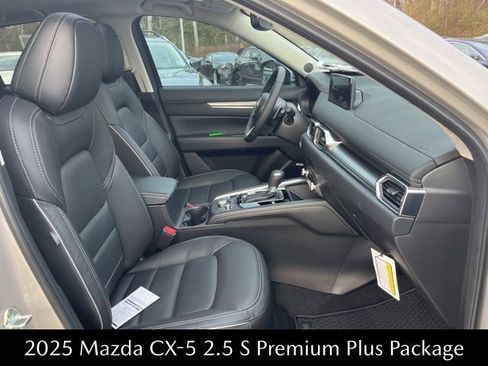 New 2025 MAZDA CX-5 AWD 2.5 S w/ Premium Plus Pkg image 30