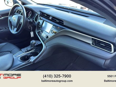 Used 2018 Toyota Camry SE image 15
