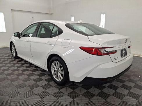 Certified 2025 Toyota Camry LE image 21