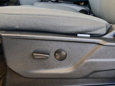 Used 2024 Ford F150 XLT image 11