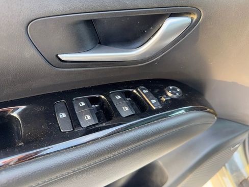 Used 2023 Hyundai Tucson Limited AWD/4WD image 10