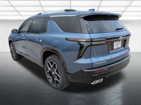New 2026 Chevrolet Traverse High Country w/ LPO, Floor Liner Package image 2