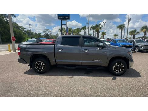 Used 2021 Toyota Tundra Limited w/ Limited Premium Package AWD/4WD image 9