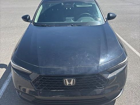 Used 2023 Honda Accord EX image 5