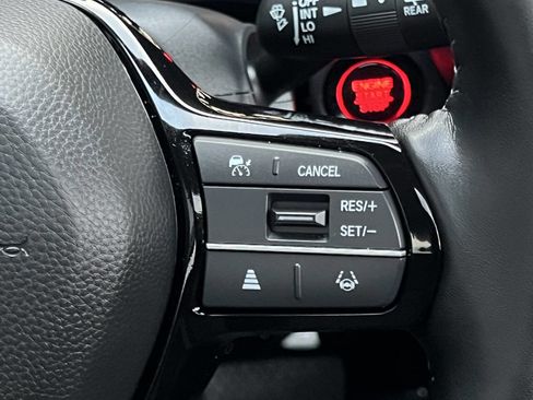 Used 2025 Honda HR-V EX-L image 24