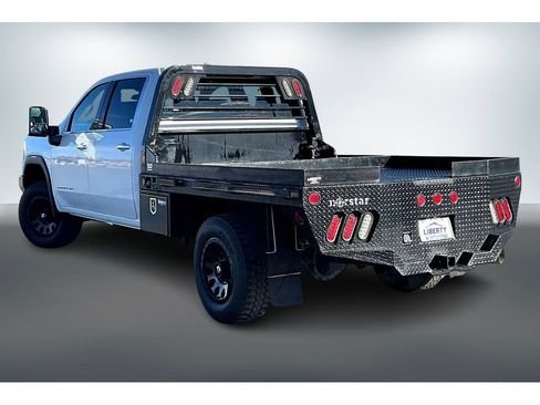 Used 2022 GMC Sierra 2500 SLT image 4