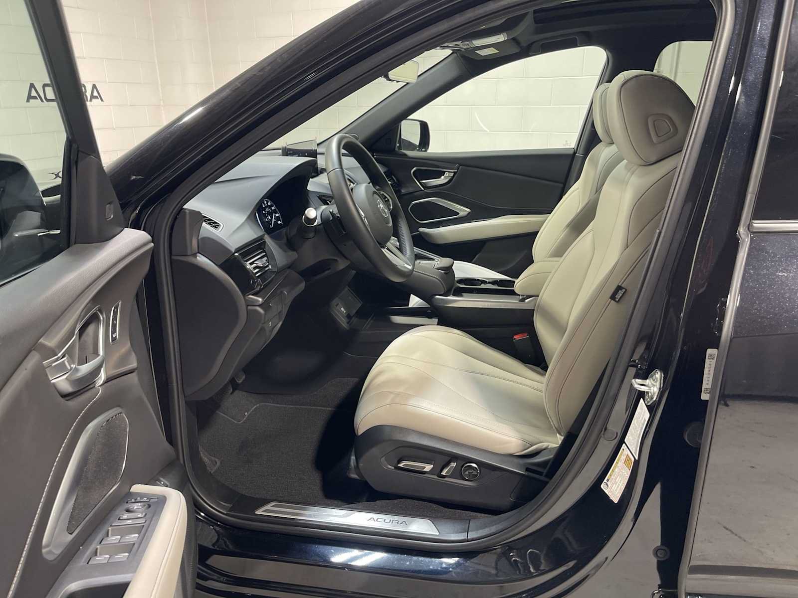 Certified 2026 Acura RDX SH-AWD image 2