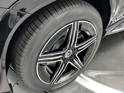 New 2026 Mercedes-Benz GLE 450 4MATIC image 13