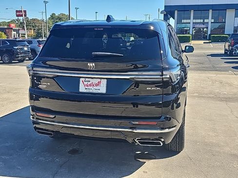 New 2026 Buick Enclave Avenir w/ Super Cruise Package image 5