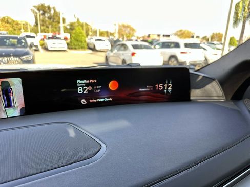 Used 2025 Lincoln Navigator Reserve w/ Jet Appearance Package image 26