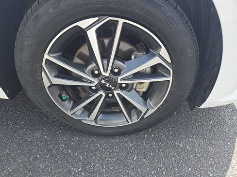 Used 2023 Kia Forte LXS FWD image 33