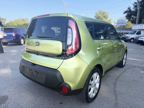 Used 2015 Kia Soul + FWD image 5