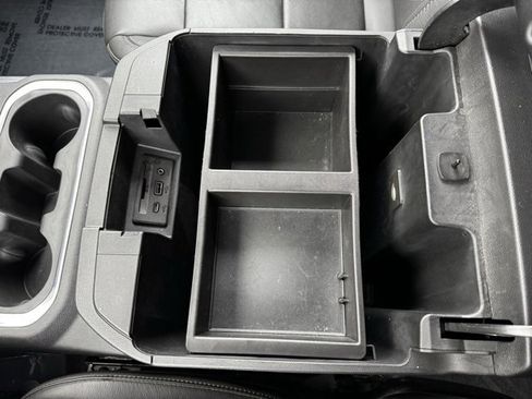 Used 2019 Chevrolet Silverado 1500 LTZ image 21