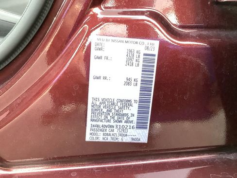 Used 2024 Nissan Altima 2.5 SV image 19