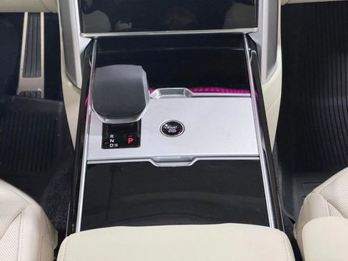 New 2026 Land Rover Range Rover SE AWD/4WD image 15