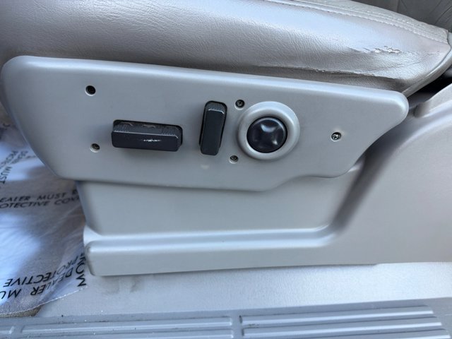 Used 2003 GMC Sierra 2500 4x4 Crew Cab HD image 16