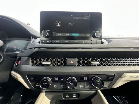 Certified 2024 Honda Accord EX image 27