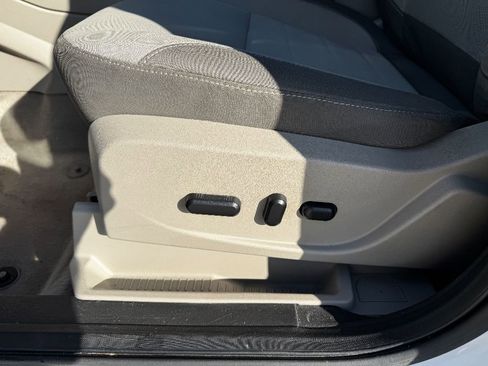 Used 2014 Ford Escape SE image 13