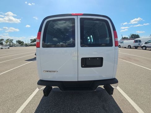 Certified 2025 Chevrolet Express 2500 w/ Driver Convenience Package RWD image 5