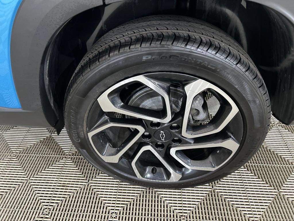 Used 2025 Chevrolet Trax RS w/ Driver Confidence Package FWD image 10