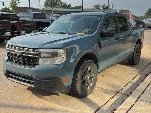 Used 2022 Ford Maverick XLT FWD image 4