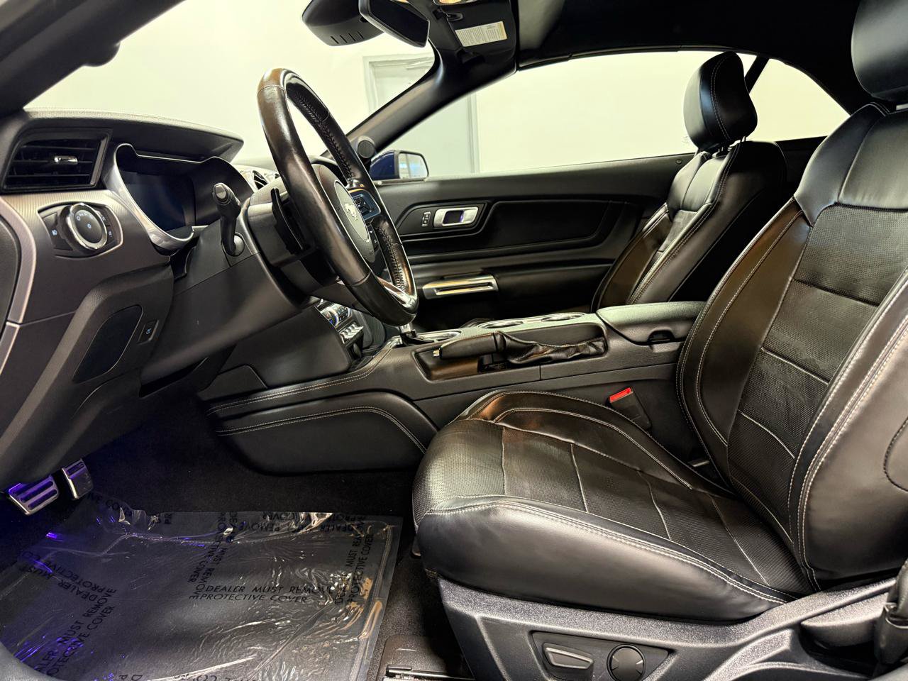 Used 2020 Ford Mustang GT Premium w/ Equipment Group 401A RWD image 10