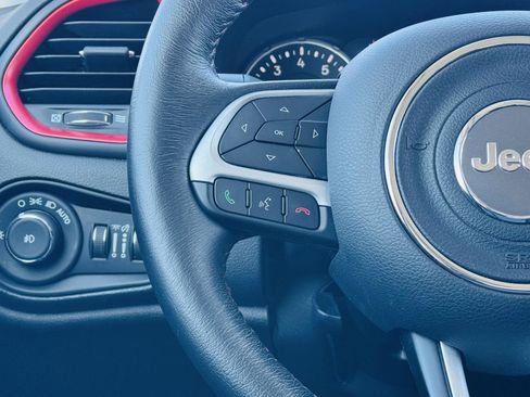 Used 2023 Jeep Renegade Trailhawk w/ Trailhawk Elite Group image 16