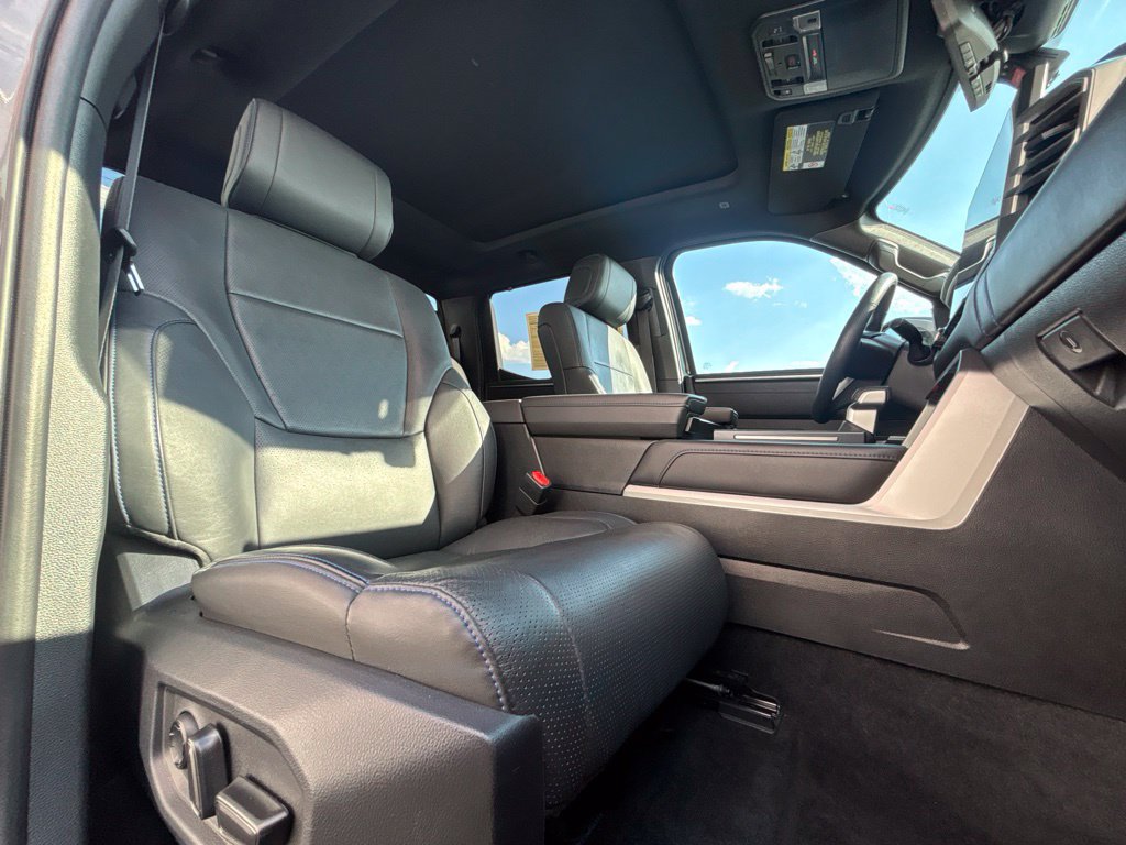 Used 2025 Toyota Tundra Platinum AWD/4WD image 31