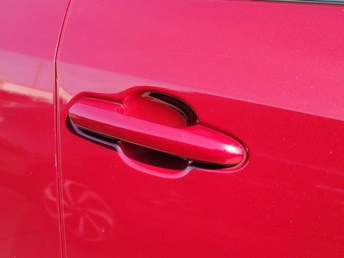 Certified 2021 Toyota RAV4 XLE FWD image 3