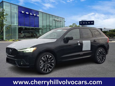 New 2026 Volvo XC60 T8 Ultra w/ Protection Package Premier image 2