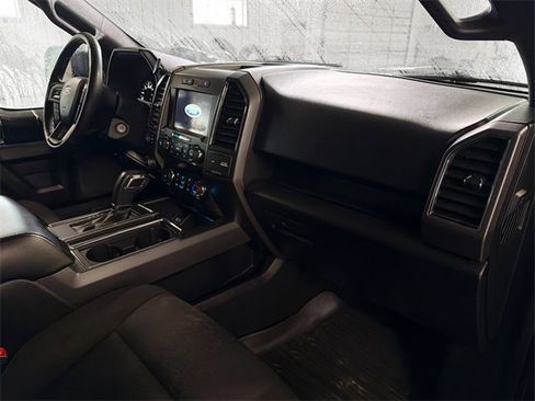 Used 2020 Ford F150 XLT w/ Equipment Group 302A Luxury image 12