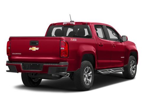 Used 2018 Chevrolet Colorado Z71 AWD/4WD image 5