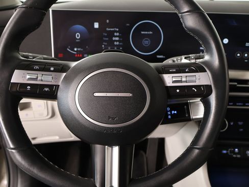 Certified 2025 Hyundai Tucson SEL AWD/4WD image 3