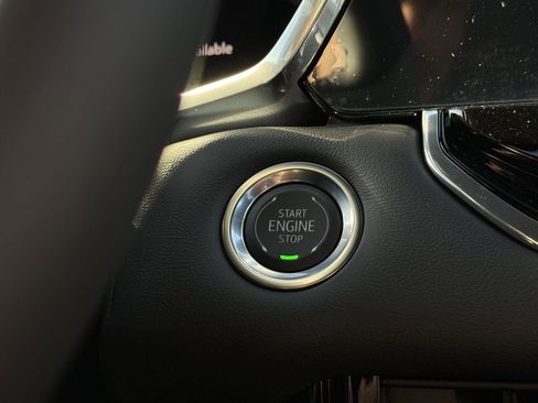 New 2026 GMC Canyon Elevation w/ Convenience Package image 19