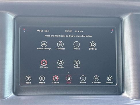 Used 2019 Dodge Charger SXT image 16