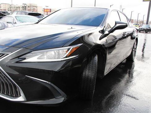 Used 2020 Lexus ES 350 w/ Premium Package image 33
