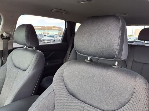 Used 2023 Hyundai Santa Fe SEL FWD image 17