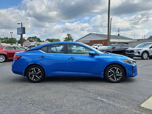 Used 2024 Nissan Sentra SV w/ All-Weather Package FWD image 8