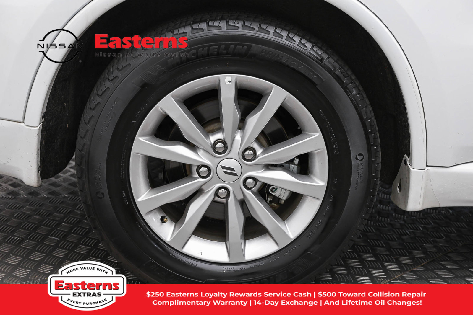 Used 2025 Dodge Durango GT RWD image 27