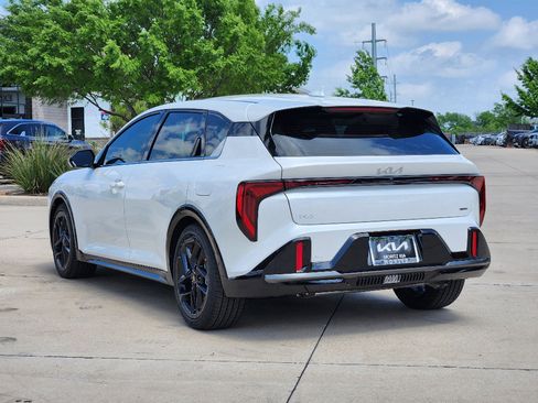 New 2026 Kia K4 GT-Line Turbo image 3