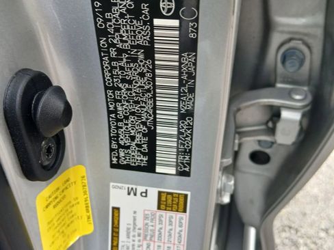 Used 2020 Toyota Corolla XSE image 41