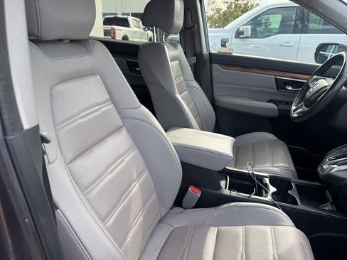 Used 2018 Honda CR-V Touring image 7