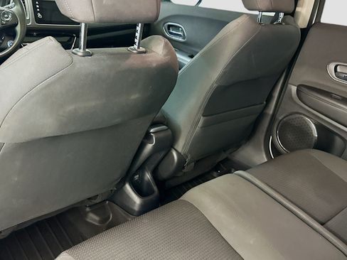 Used 2022 Honda HR-V EX image 28