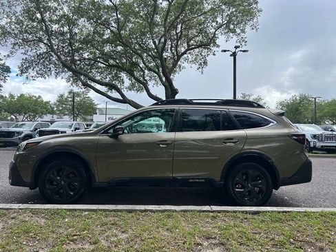 Used 2020 Subaru Outback Onyx Edition XT AWD/4WD image 2