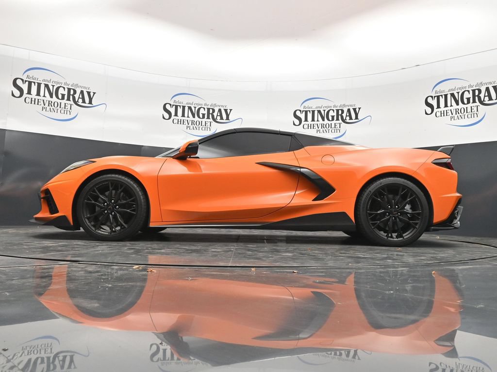 Used 2023 Chevrolet Corvette Stingray Premium Conv w/ Z51 Performance Package RWD image 29