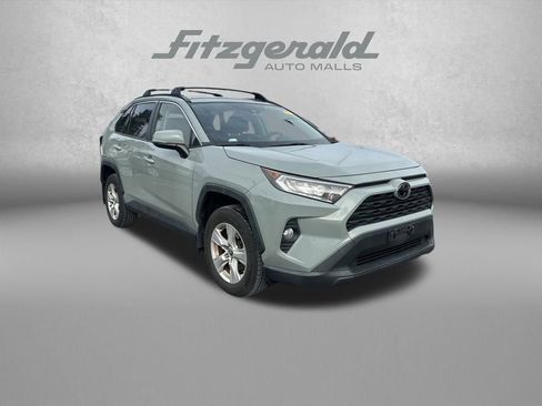 Used 2019 Toyota RAV4 XLE w/ All Weather Liner Package image 1