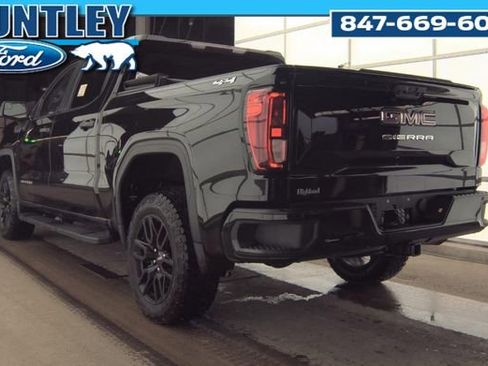 Used 2023 GMC Sierra 1500 Pro w/ Graphite Edition image 5