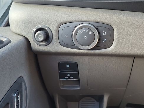 Used 2024 Ford Transit 250 Low Roof w/ Exterior Upgrade Package image 25