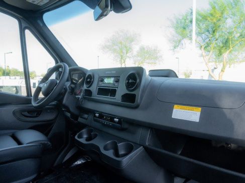 New 2025 Mercedes-Benz Sprinter 2500 image 17