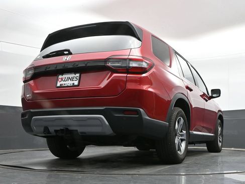 Used 2024 Honda Pilot EX-L image 41